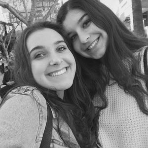 Meet your Posher, Carina